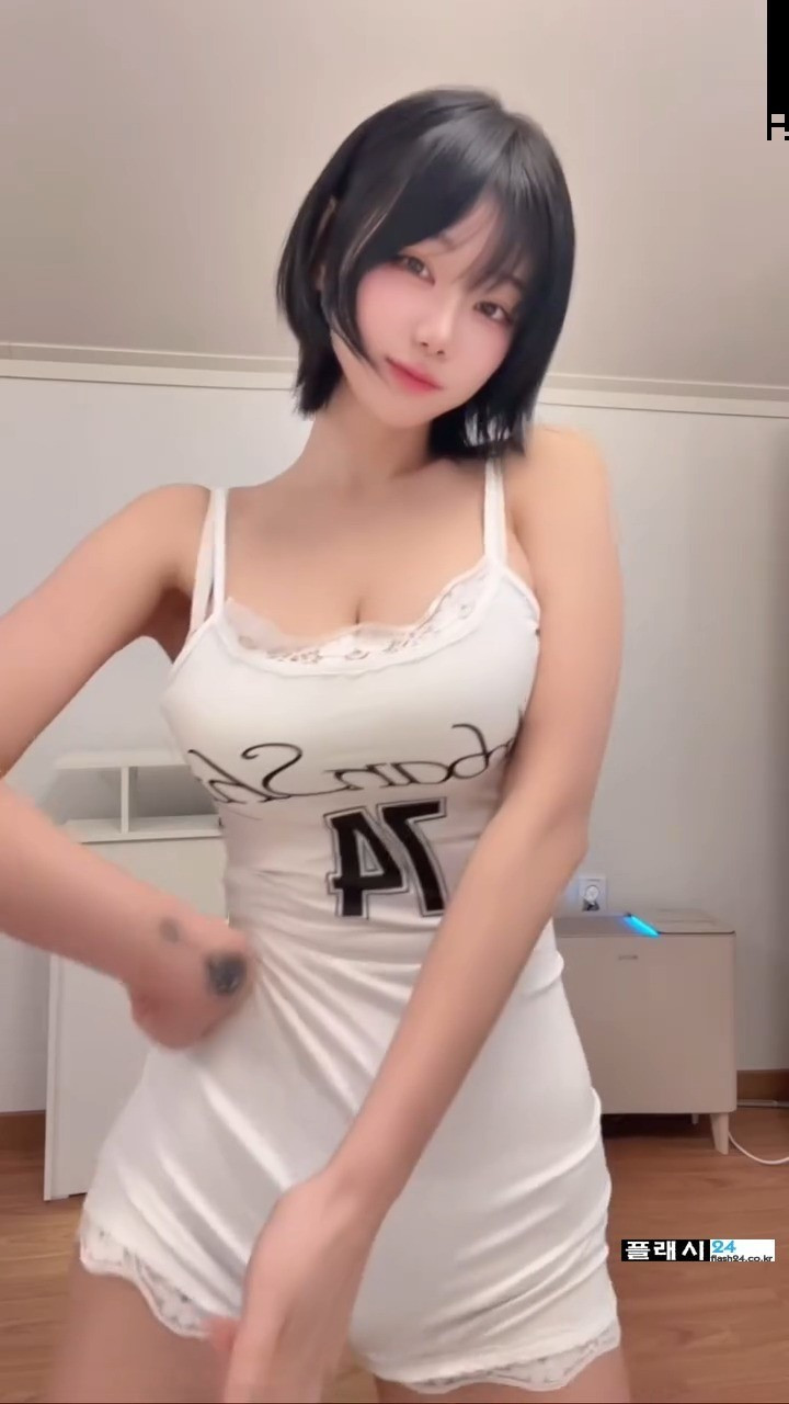 bt04cbe3f411dbe715d24e4245d3cf37a7.jpeg
