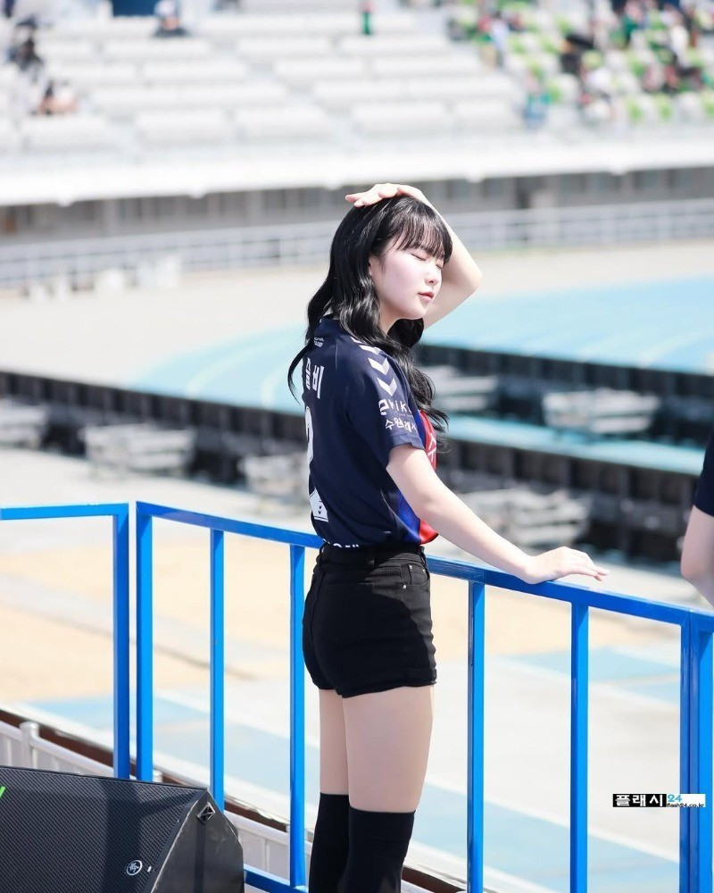 bt0b635f9ceba4ad66ef3d5facc4b32025.jpeg