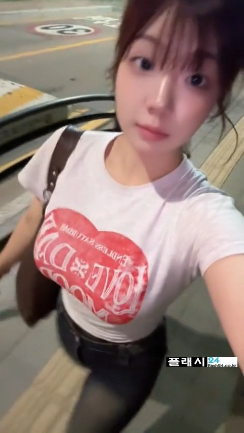 bt18bff58fb35a4f925f264bf34f6edf59.jpeg