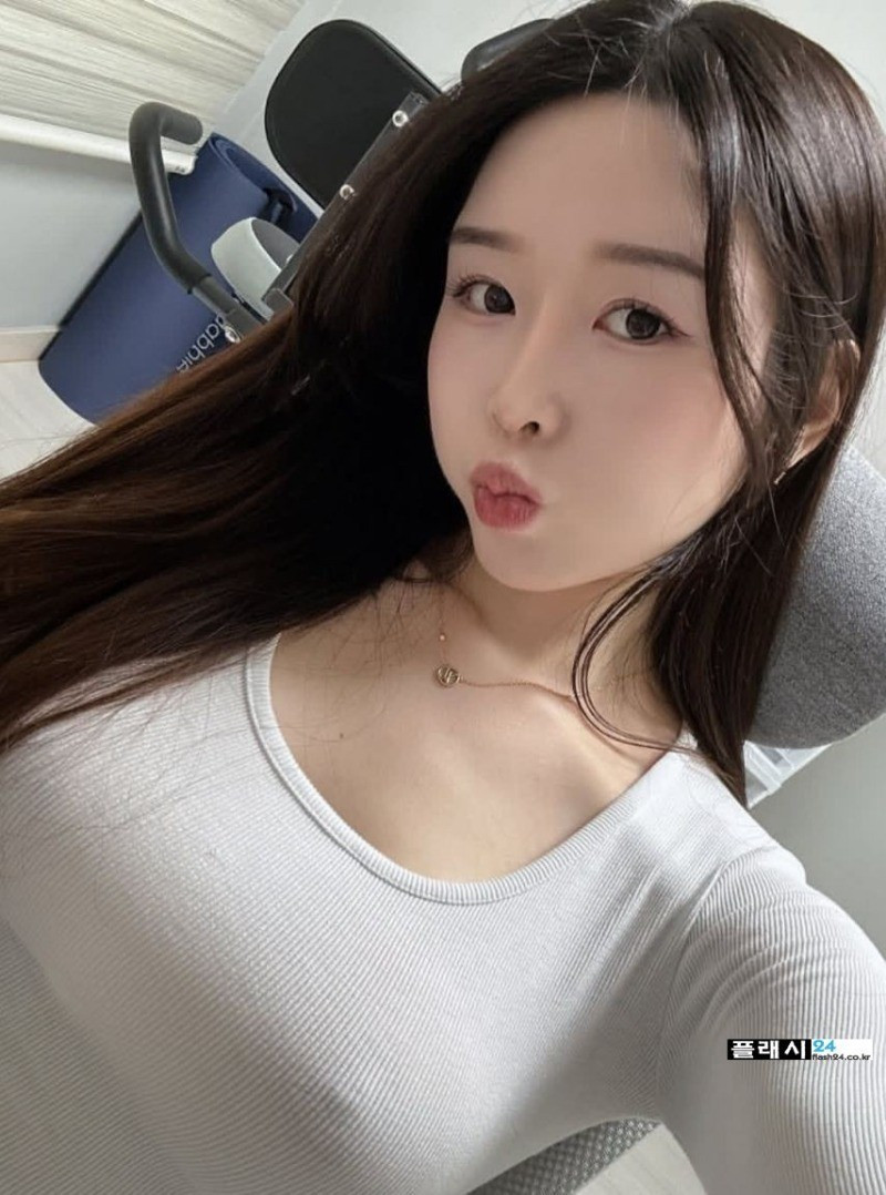 bt3535530b7740b8e9e2e0c2153d7244ec.jpeg