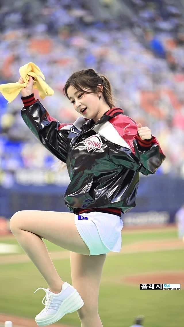 bt40971065ddf3a0db1b90fe628acd870d.jpeg