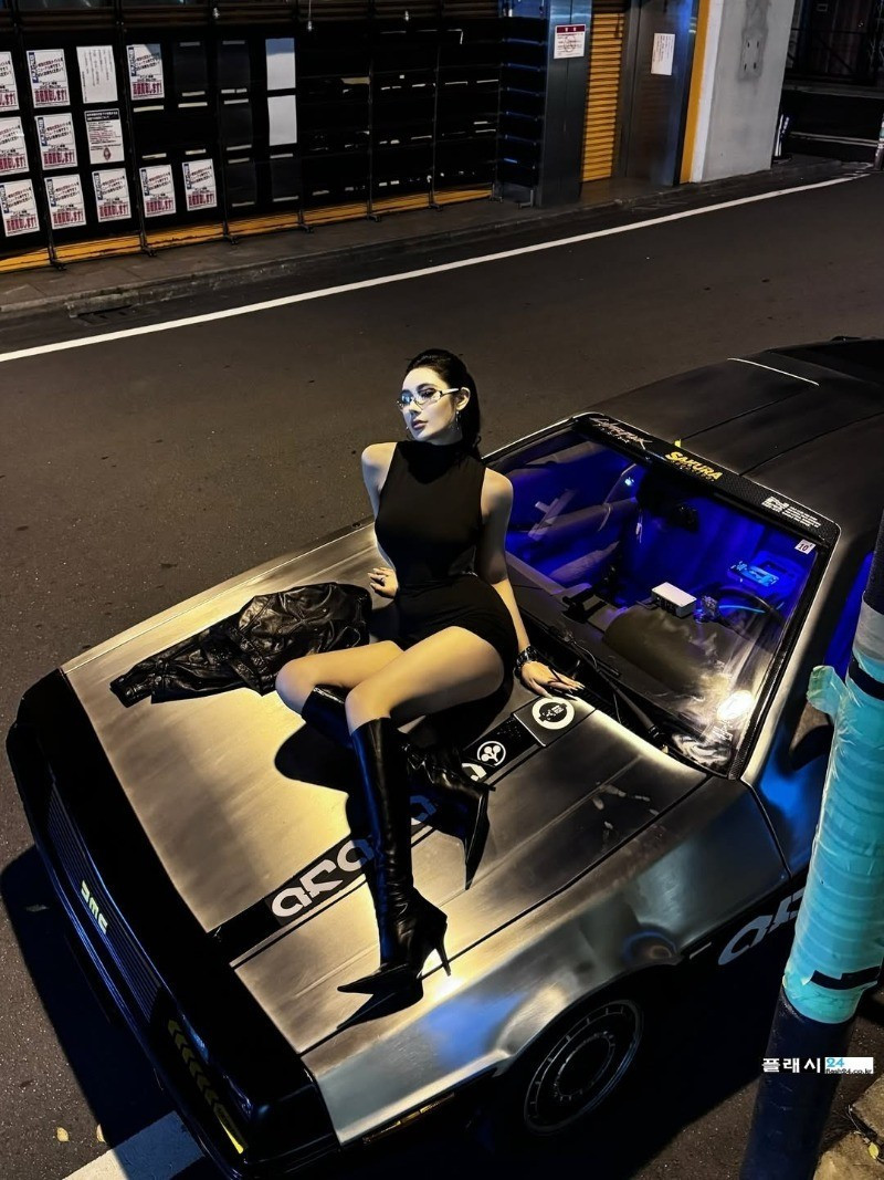 bt4a3f70eb1c8cad016042ac8e8c4bfc2e.jpeg