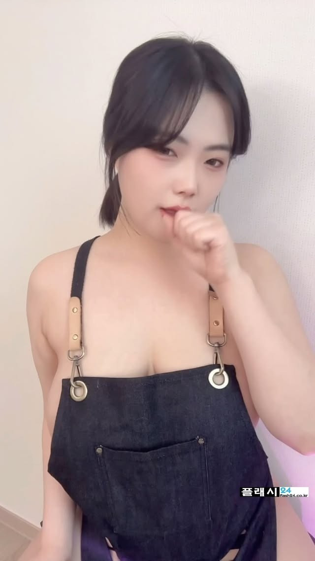 bt4a5980cde6d7f4e41e34fad02f8649b7.jpeg