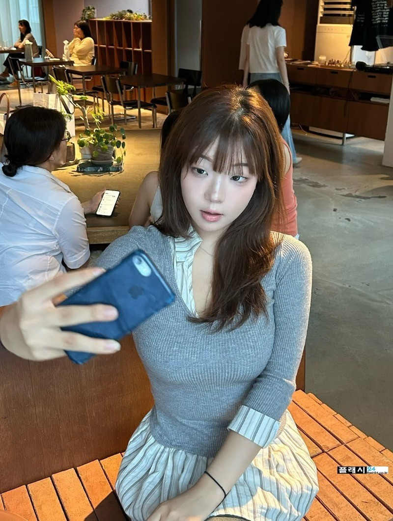 bt51b9062ad6d7aaf9c083036e8ca240ae.jpeg