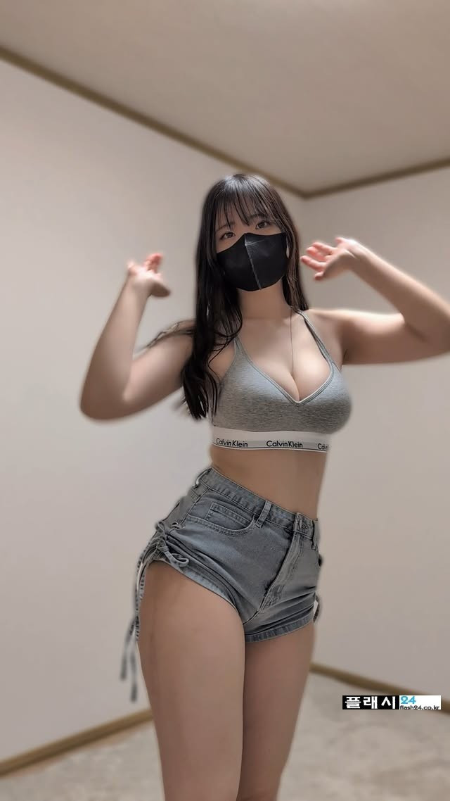 bt53a18fe9eb983ff69f5ad9bea71f375d.jpeg