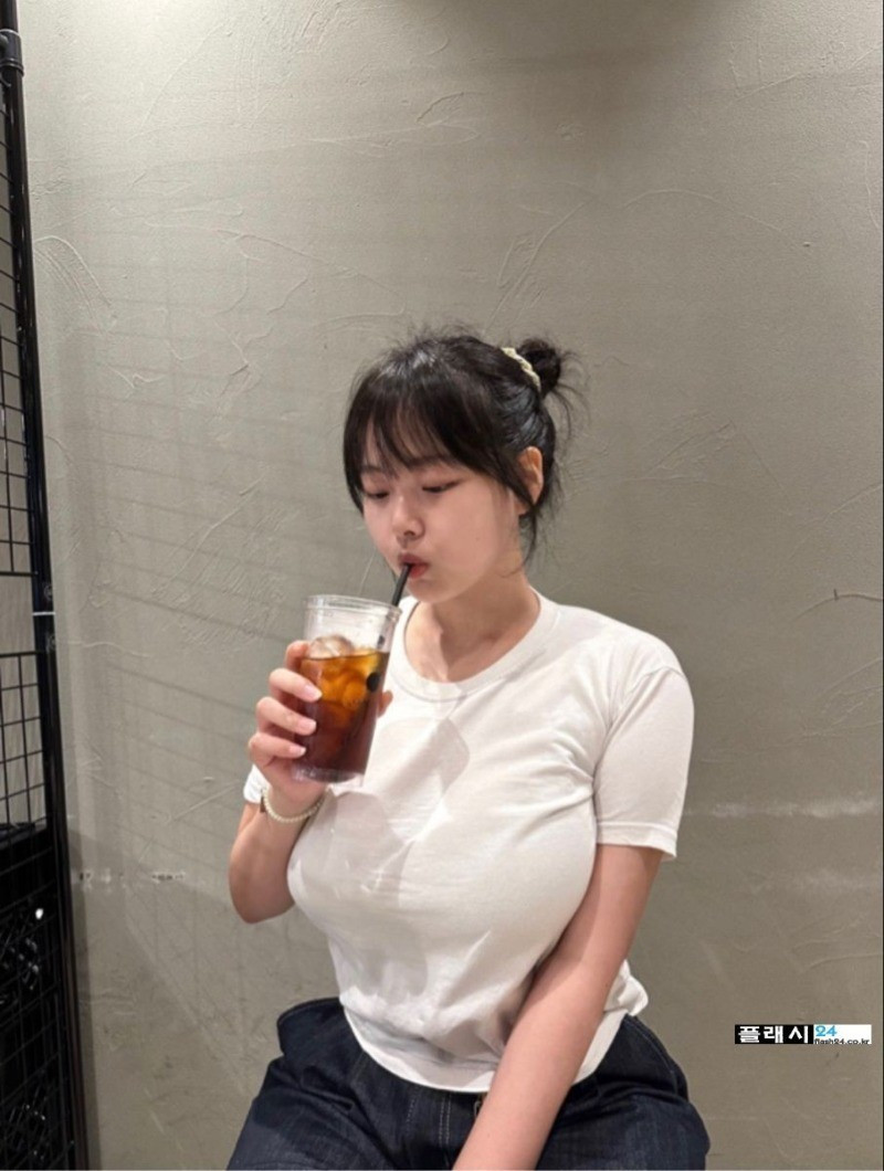 bt6d2d6ec5686e65f59851b6baae28768b.jpeg