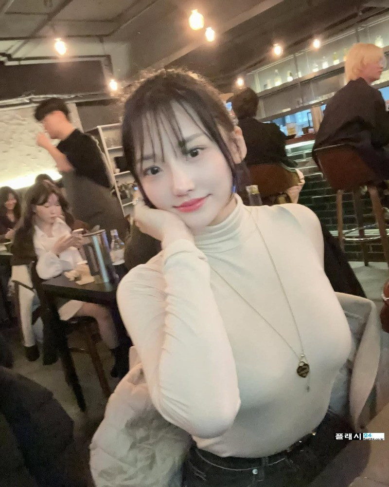 bt7b25d793a7dd5286752ca86ce3fcb519.jpeg