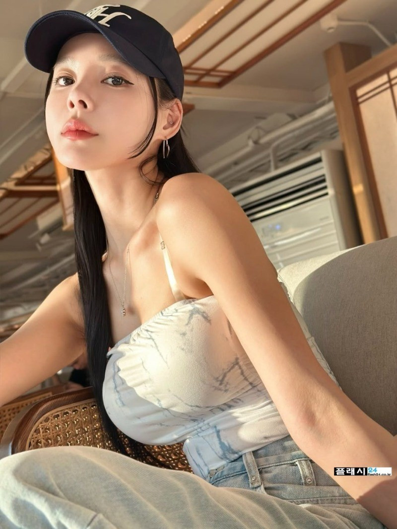 bt7f9ad677745dbc3c333750e1c741c008.jpeg