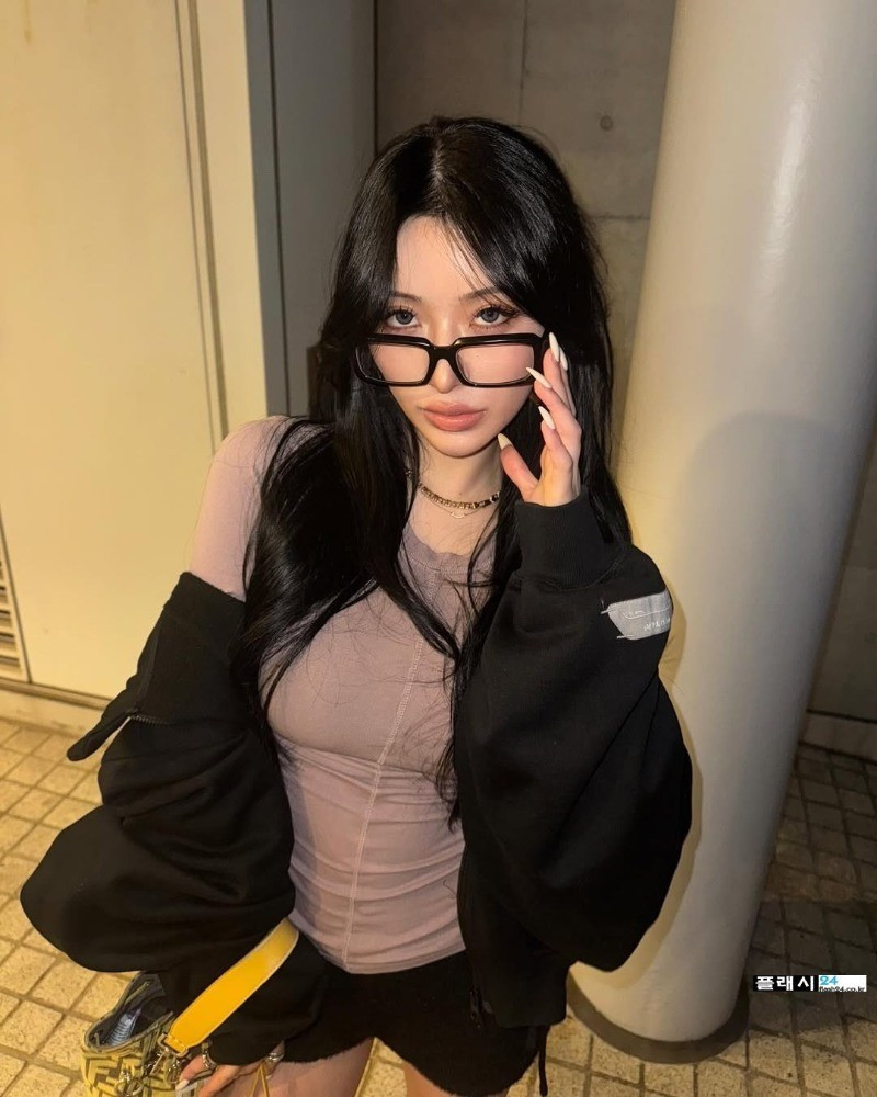 bt9efe80a8a6a07a870488d3dea40dfd01.jpeg