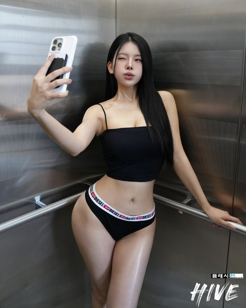 btb03a0ed5fa408251e1fea5b38aed87ff.jpeg