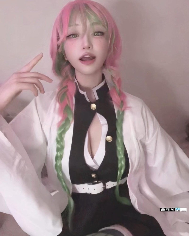 btbddc4c712696d7e1db3c0b79ec1333c4.jpeg