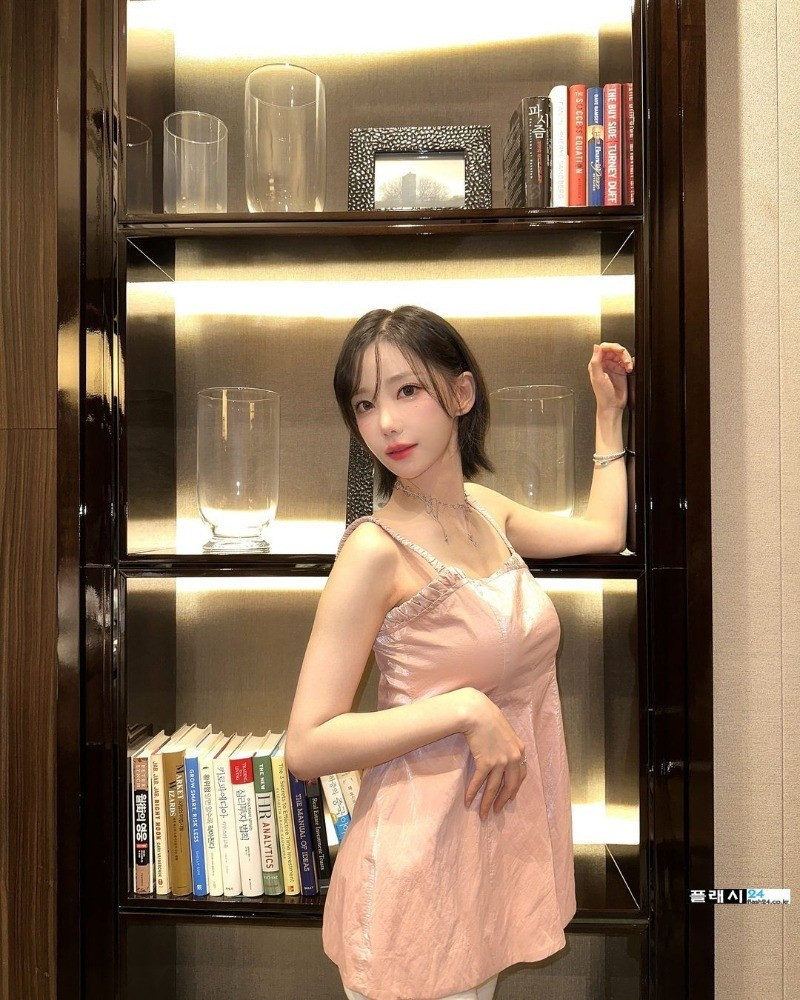 btca0b1fd680fd0c44f2c616dc1afc1b2c.jpeg