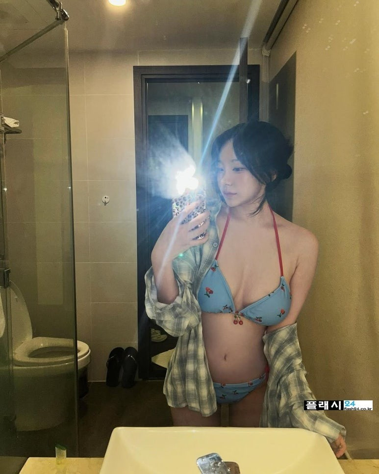 btcdd93105b30c96b1d3100f90f391b139.jpeg
