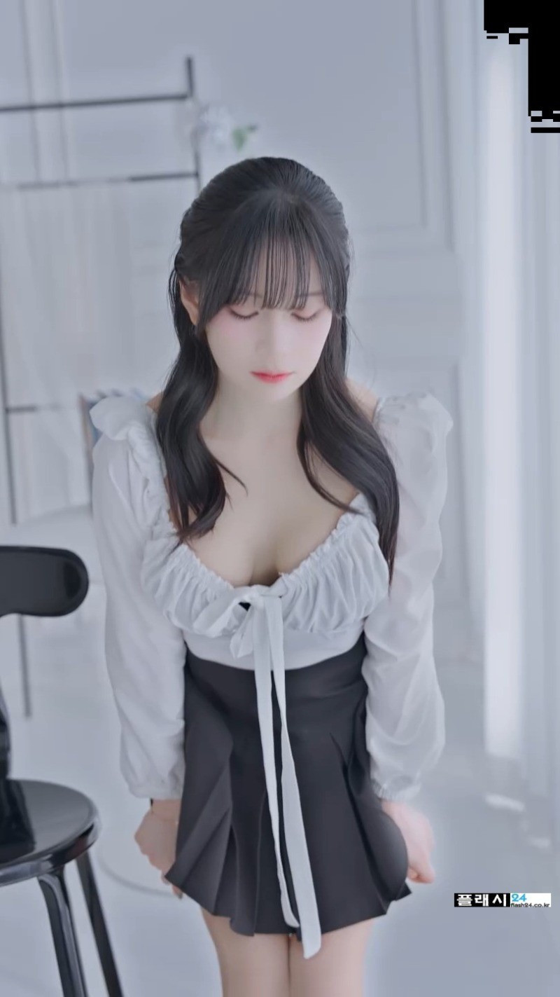 bteb78eb8b8a992168d7c0d831da7da880.jpeg